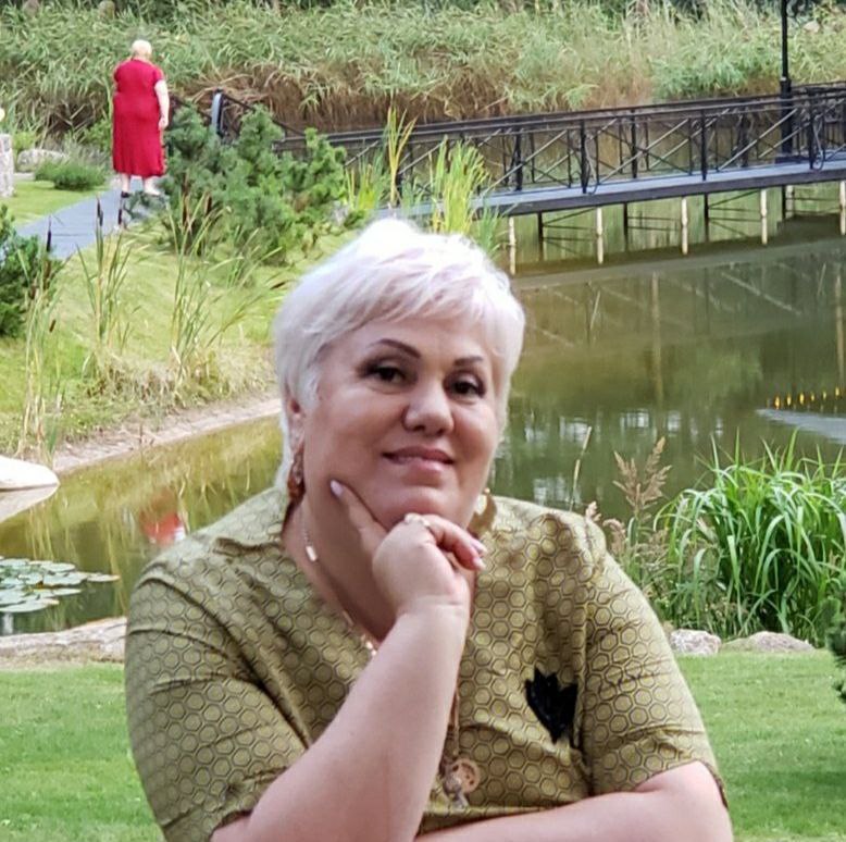 Гуслякова Світлана — психолог-консультант центру На Грані