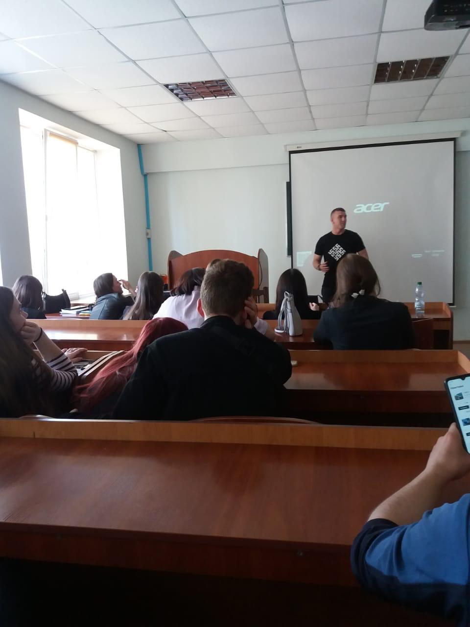 Арт-терапія у центрі На Грані