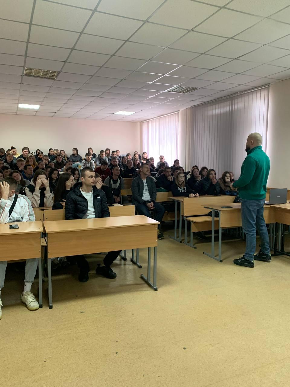 Тренінг для команди центру На Грані